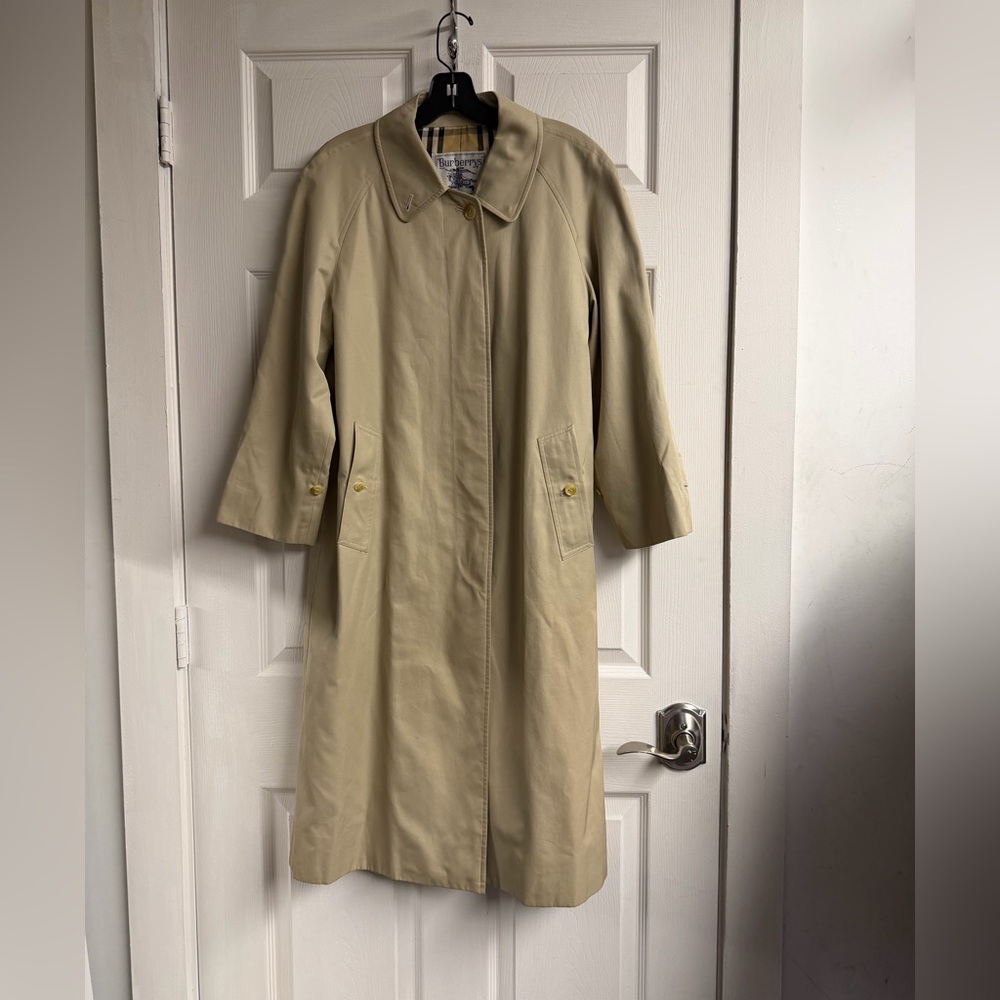 Burberrys England Long Trench Coat With Nova Check Pattern - Picture 1 of 7